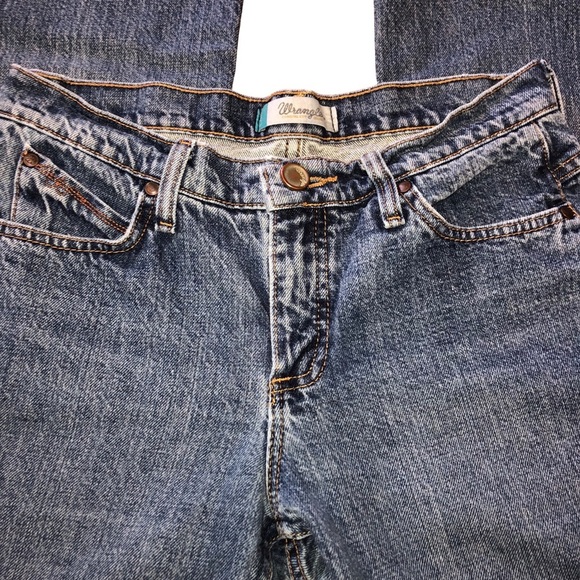 EUC Wrangler Cash Boot Cowgirl Cut Jeans - Picture 4 of 12